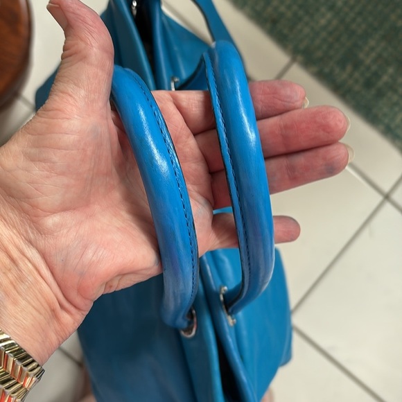 Marc Jacobs  Marc by Marc Satchel Crossbody bag  smooth leather  bright blue EUC - Picture 7 of 17